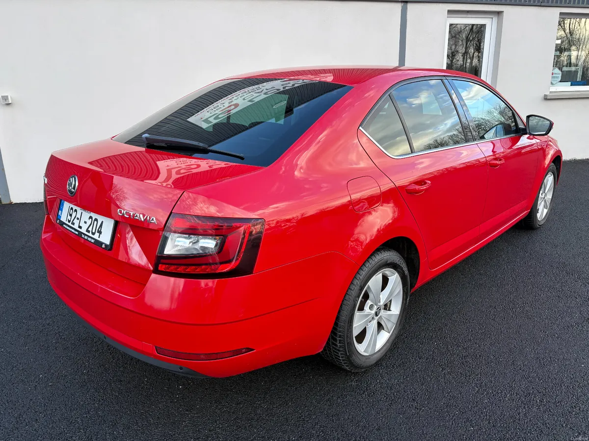 192 Skoda Octavia Ambition 1.6 TDI 115HP - Image 4