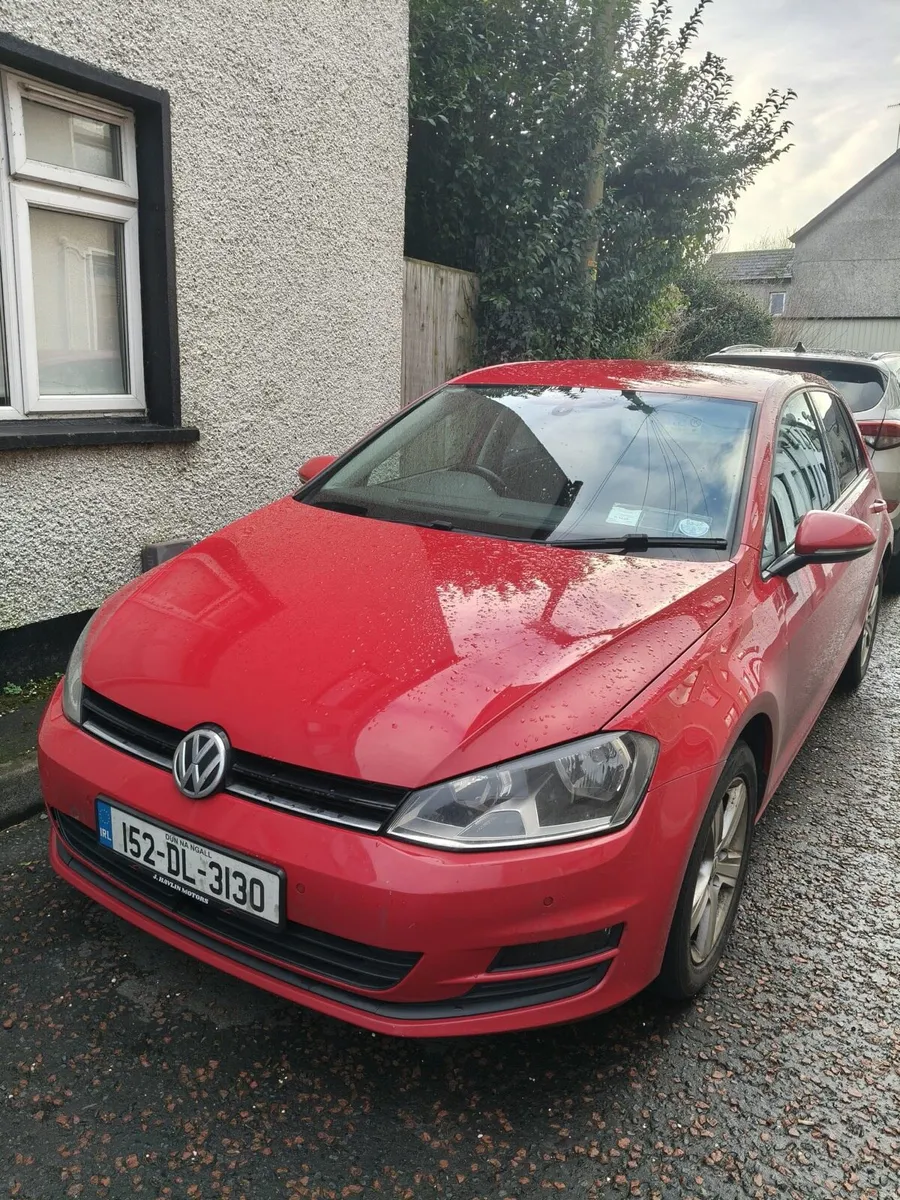 Blue motion Volkswagen Golf 2015 - Image 1