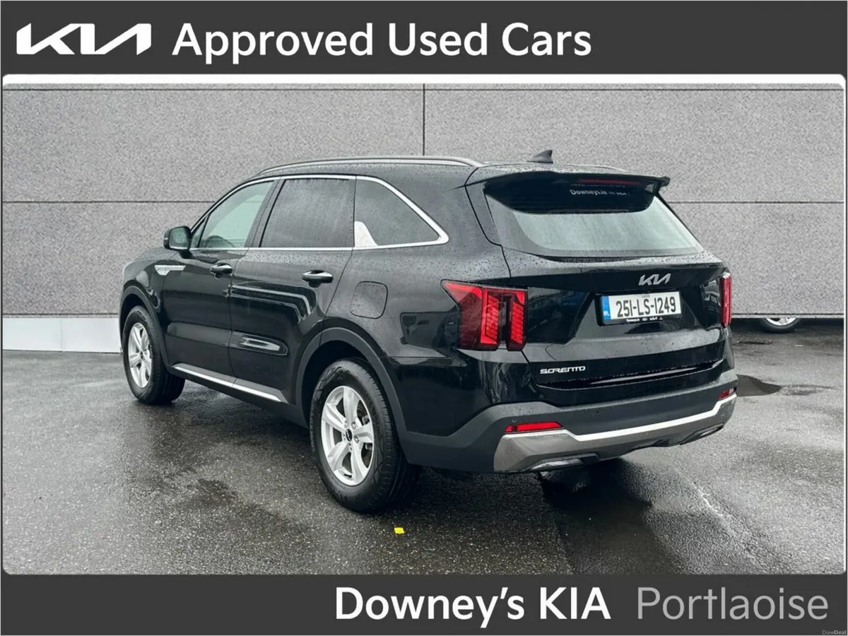Kia Sorento 2.2 TD AUTO *COMMERCIAL* - Image 3
