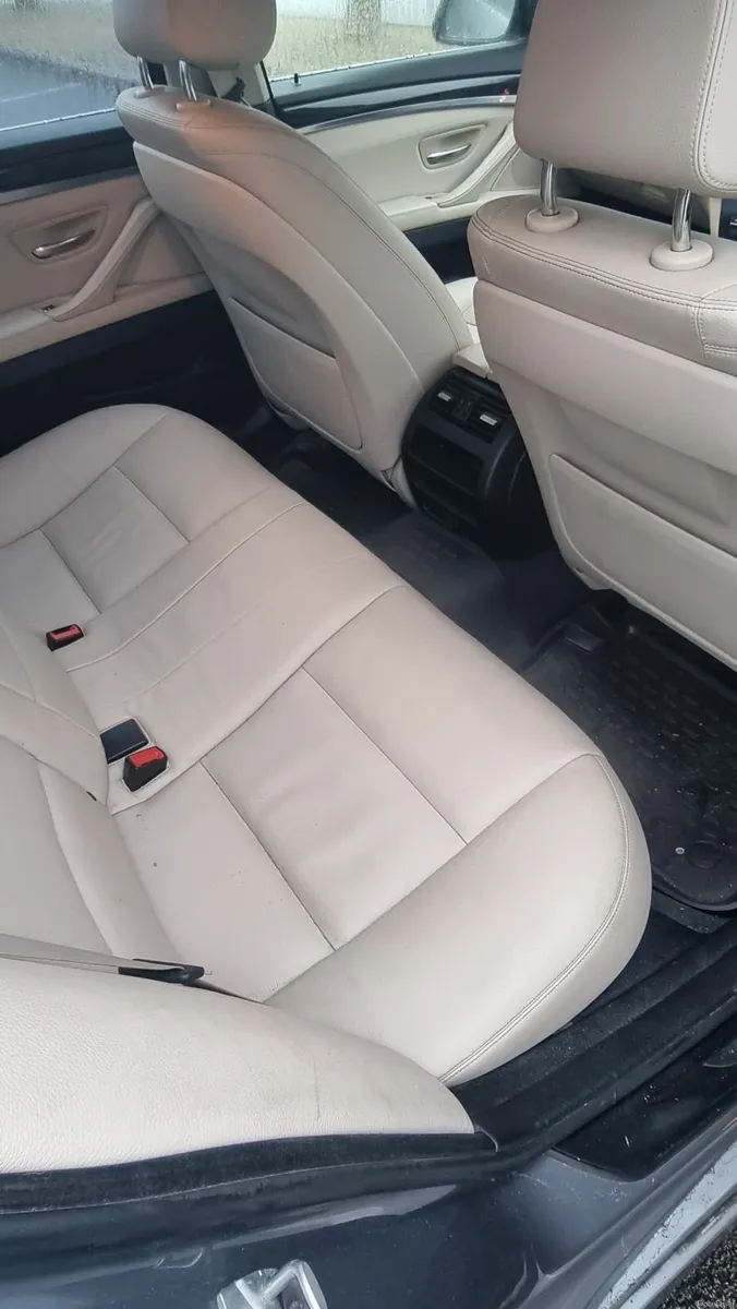 BMW 5-Series 2014 - Image 2