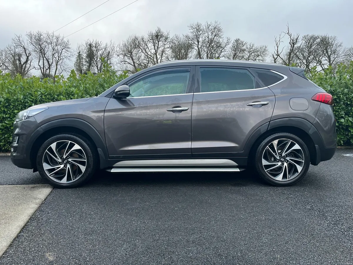 Hyundai Tuson Executive Plus 2019 1.6 Diesel - Image 2