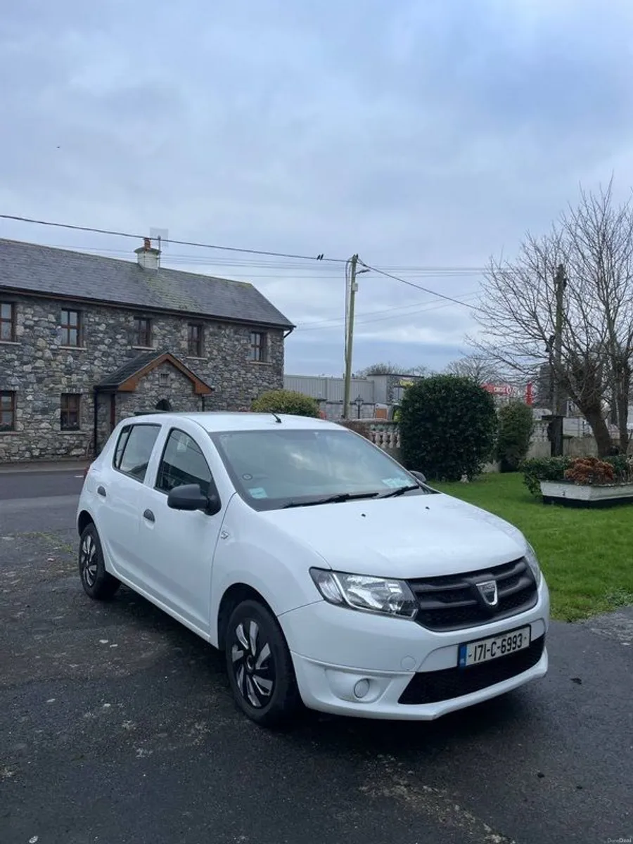 2017 Dacia Sandero - Image 3