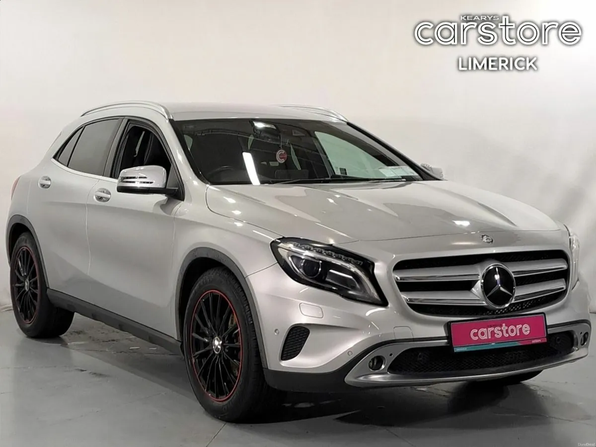 Mercedes-Benz Other 1.6 PET AUTO - Image 1