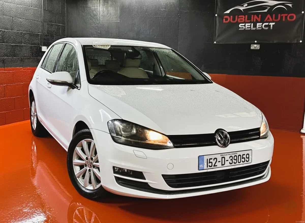 🔥 2015 Volkswagen Golf Automatic – ONLY 52,000 KM - Image 1