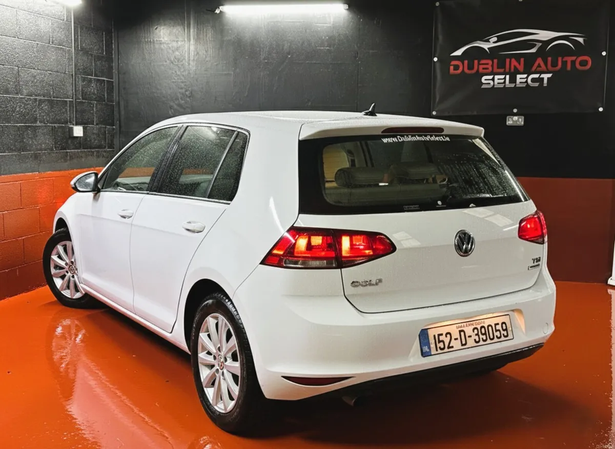 Volkswagen Golf Automatic - Image 4