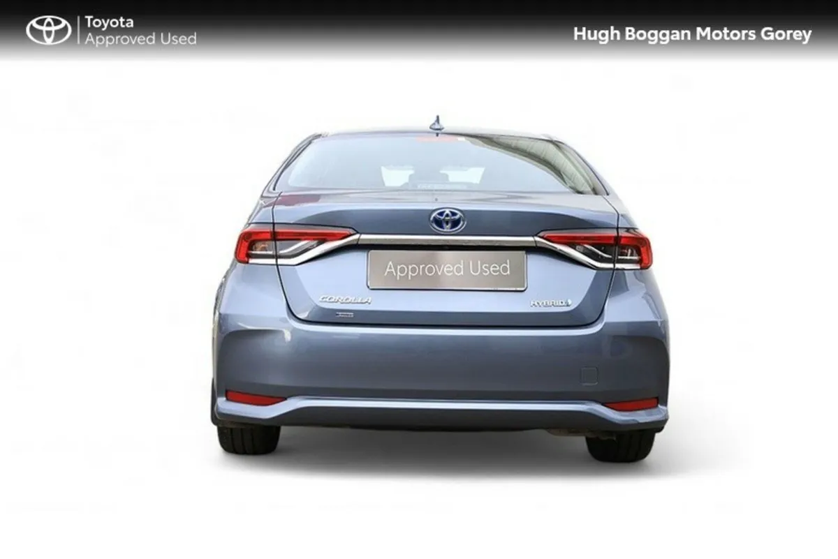 Toyota Corolla HYB LUNA SALOON 4DR AUTO HYBRID - Image 4