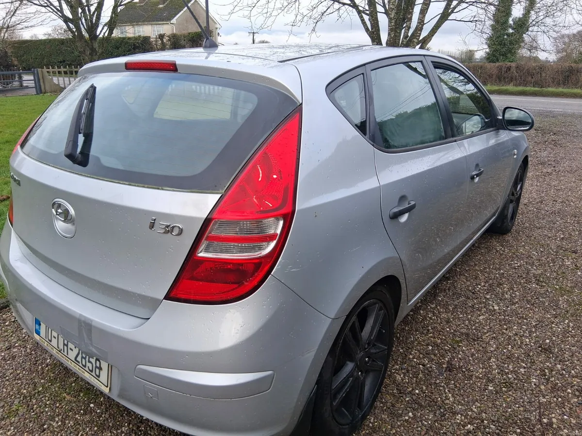 Hyundai i30 2010 Diesel 180kmls - Image 4