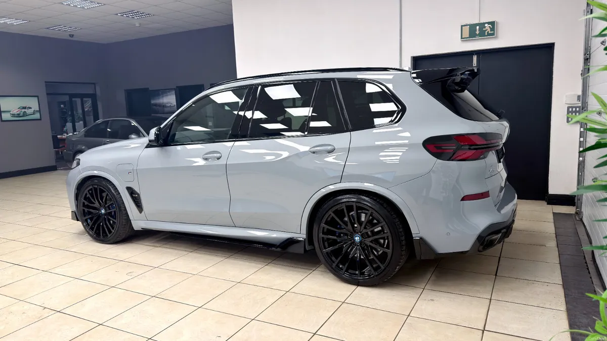 BMW X5 50E MSPORT PRO - Image 3