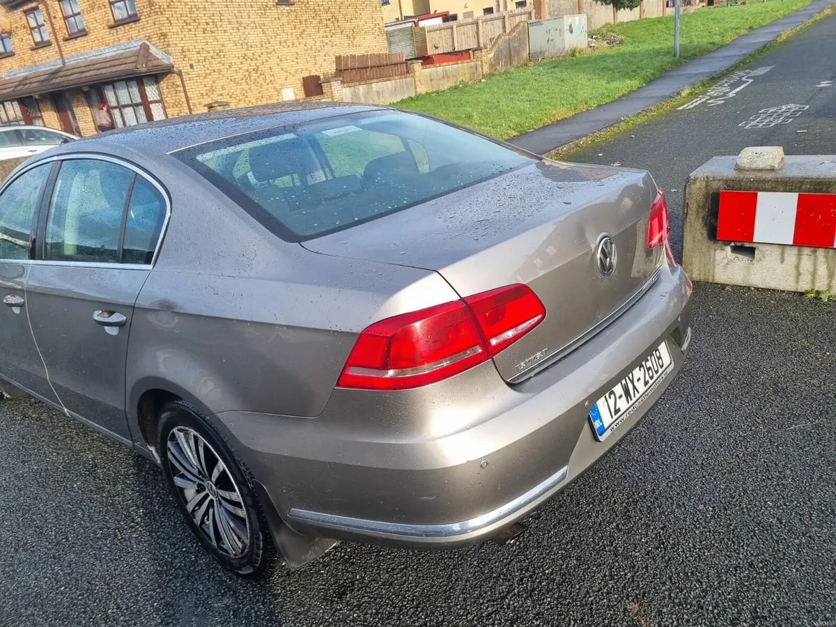Volkswagen passat 2012 - Image 4
