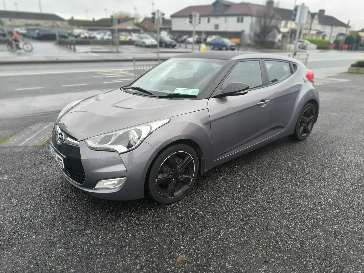 Hyundai Veloster 2013 1.6 Petrol - Image 2
