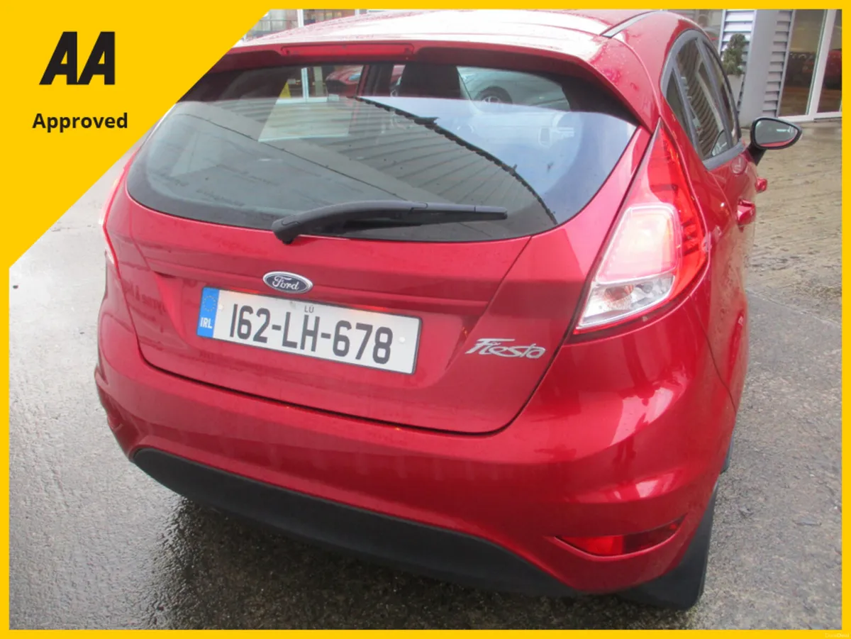 Ford Fiesta ZETEC 1.0 PETROL FULLY SERVICED WITH A - Image 2