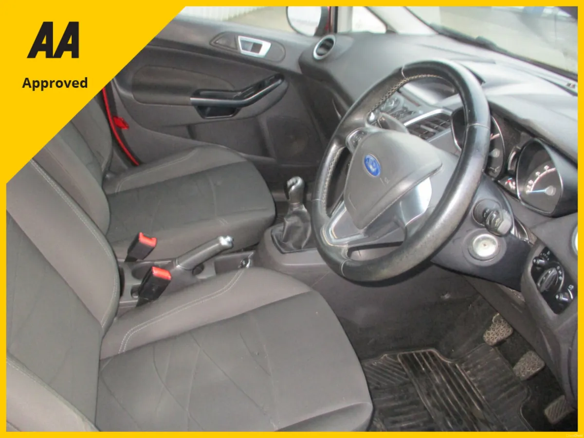 Ford Fiesta ZETEC 1.0 PETROL FULLY SERVICED WITH A - Image 4