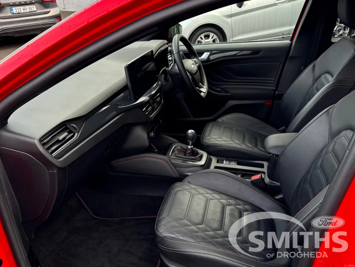 Ford Focus ST-LINE X 1.0L 125PS - Image 3