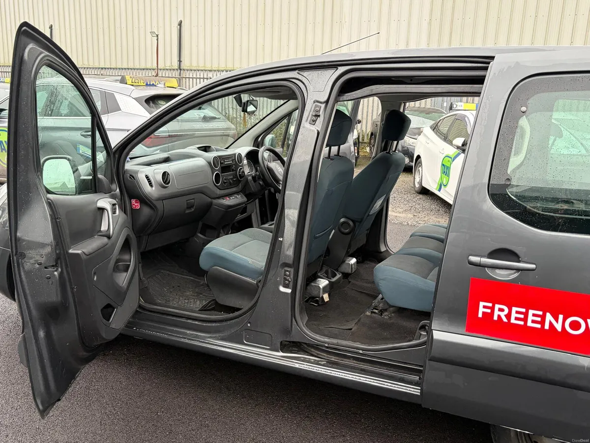 2019 Citroen Berlingo 1.6 diesel Automatic Taxi - Image 5