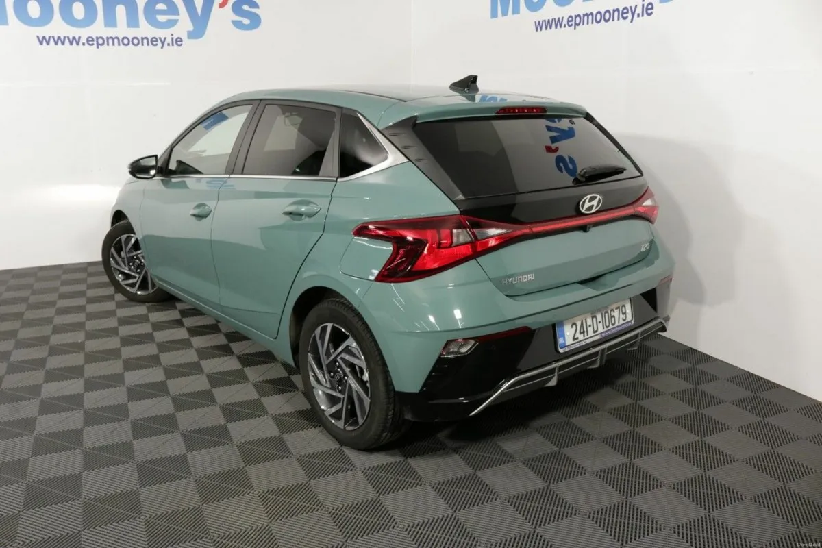 Hyundai i20 AUTOMATIC DELUXE PLUS 1.0L PETROL HATC - Image 4