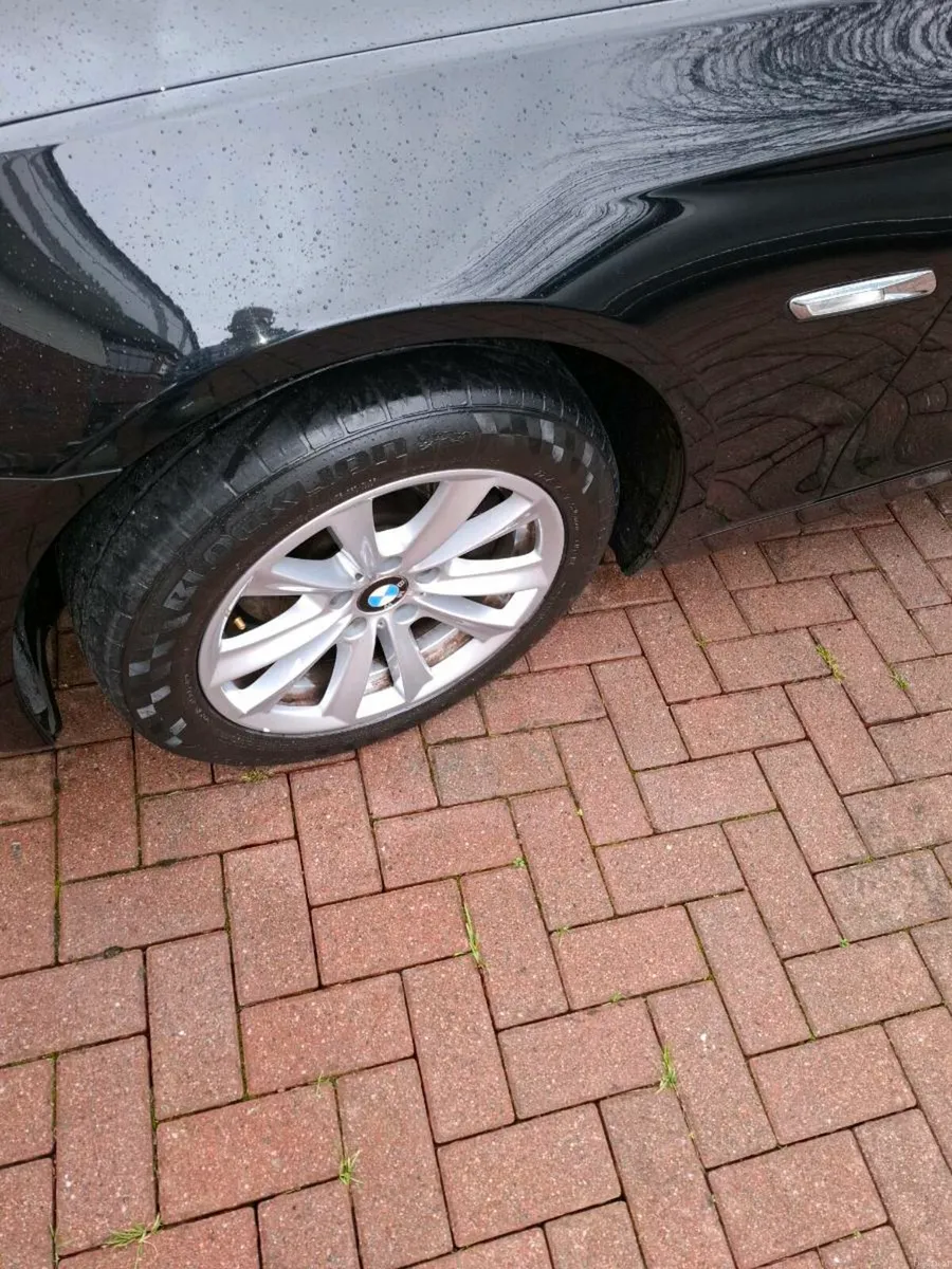 BMW 520d Manual - Image 4