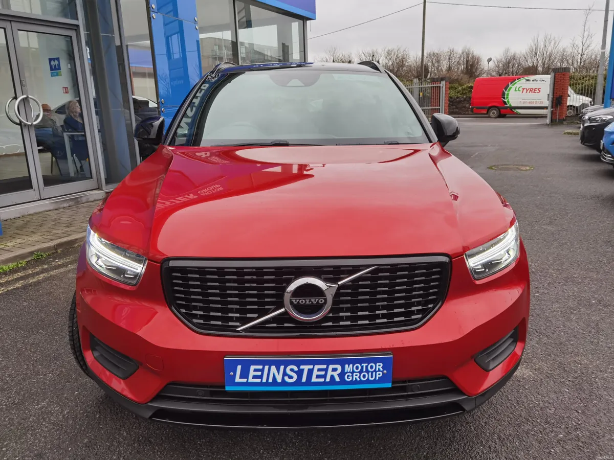 VOLVO XC40 1.5 T4 R-DESIGN RECHARGE AUTO PHEV - Image 2