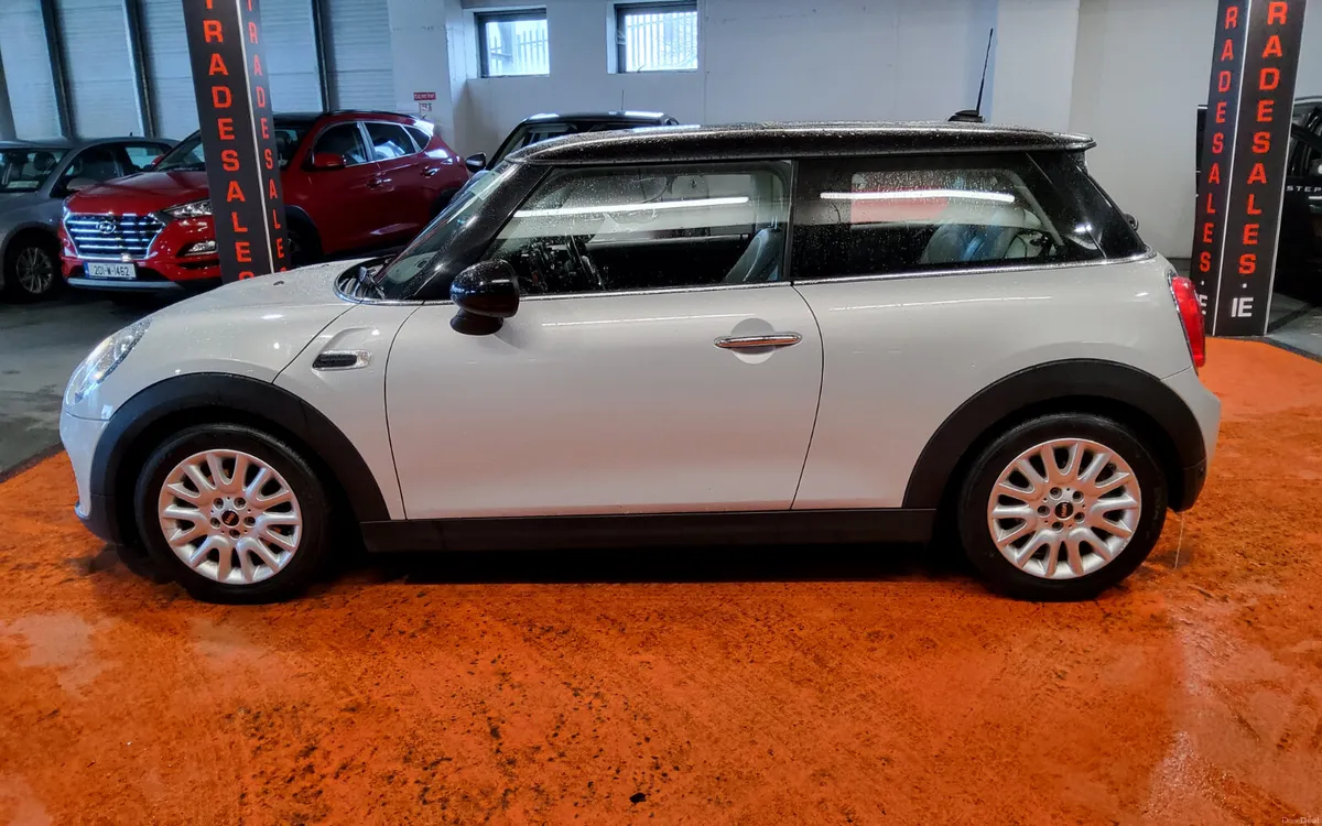 Mini Cooper 2015 - Image 4