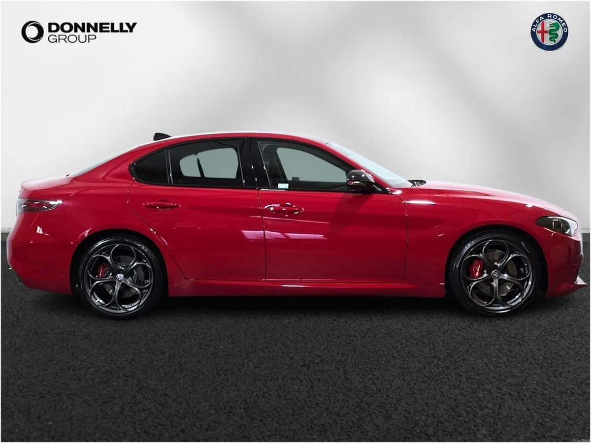 Alfa Romeo Giulia Saloon Tributo Italiano - Image 3