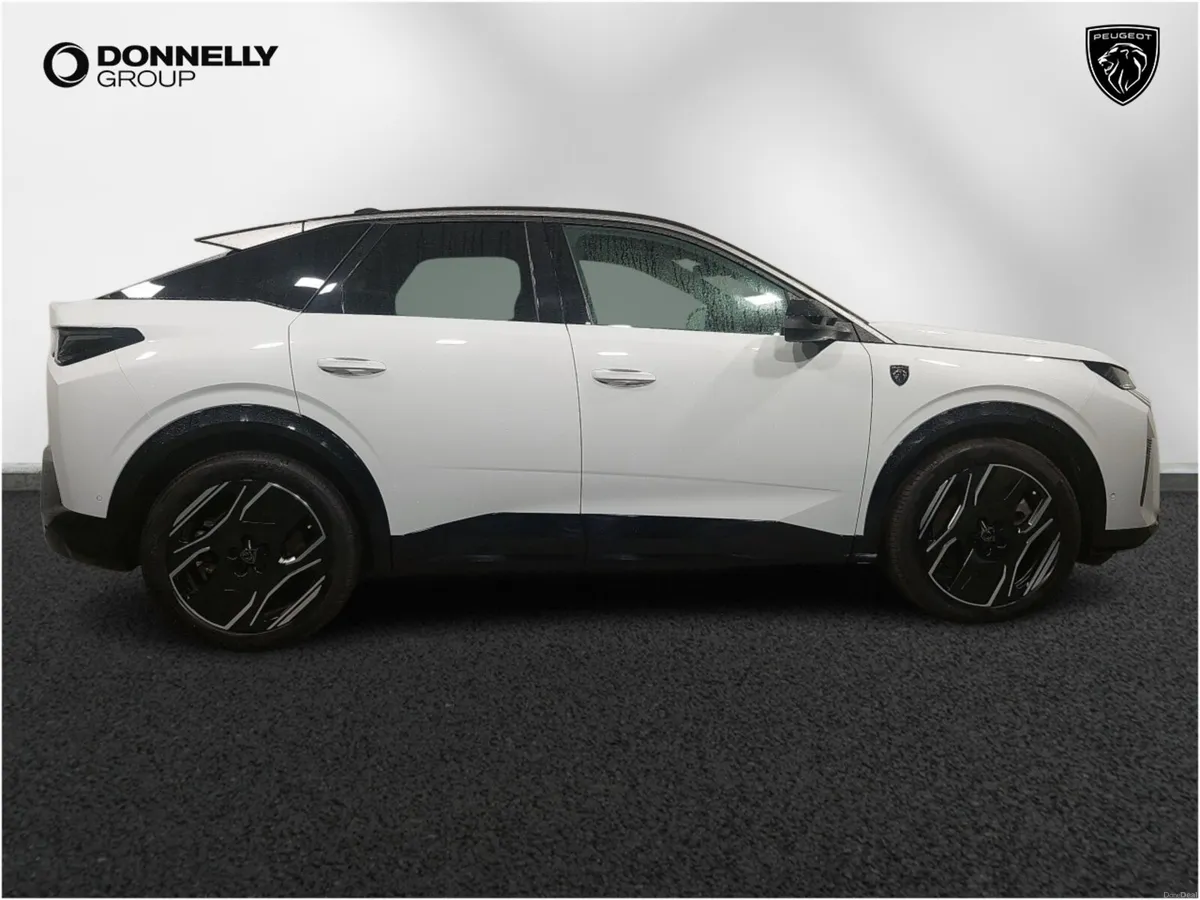 Peugeot 3008 E- Electric Estate GT - Image 3