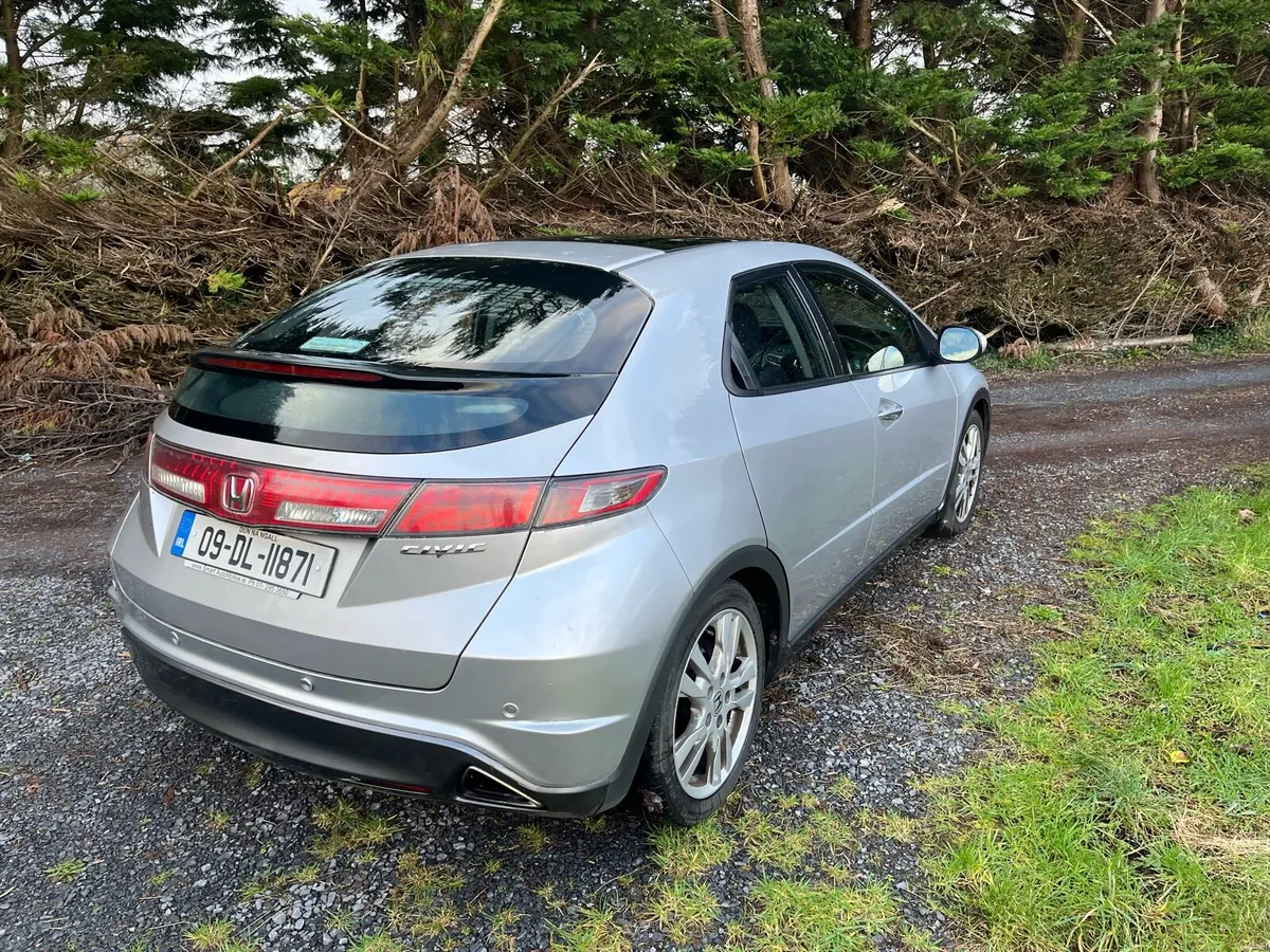 2009 Honda Civic - Image 4