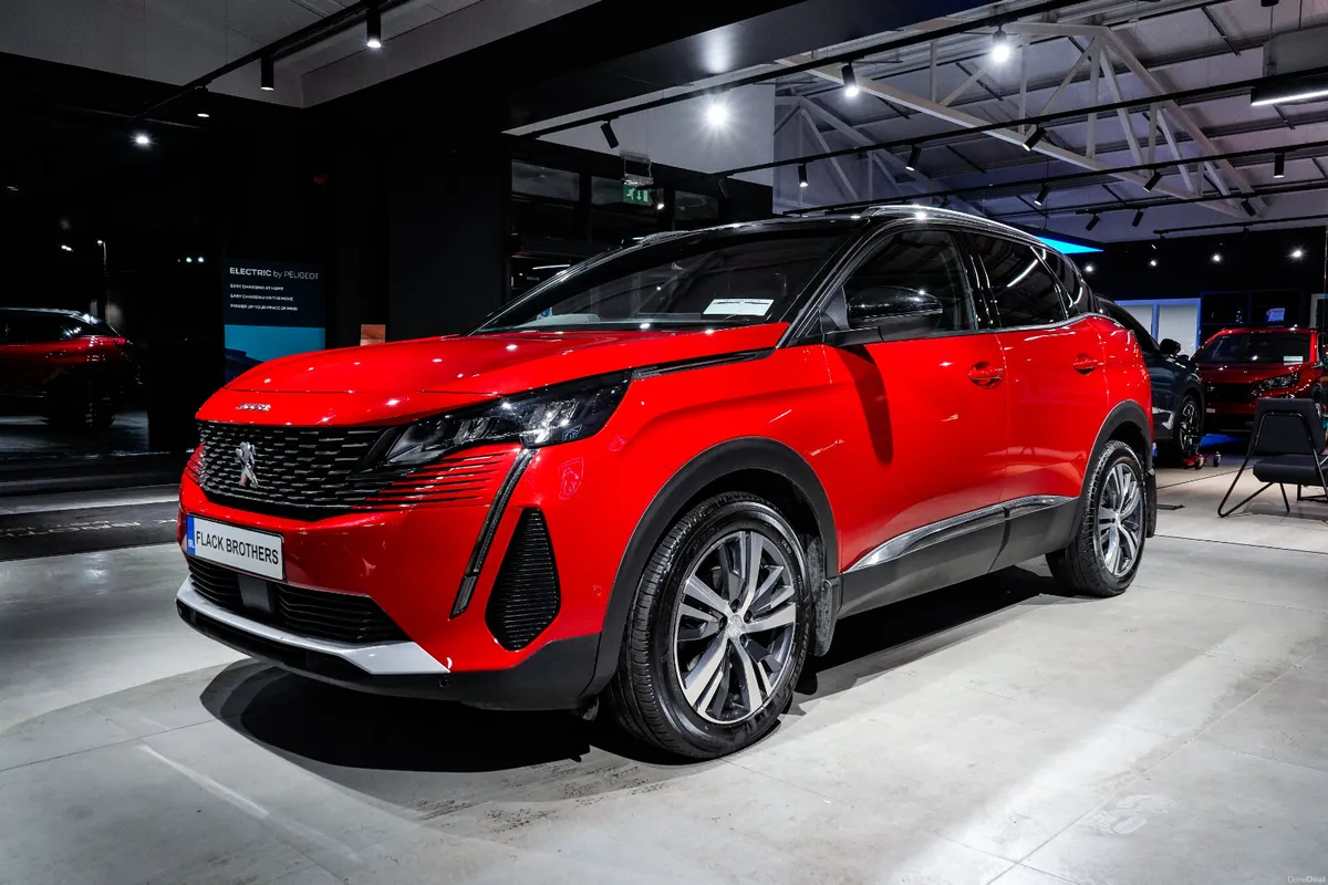 2023 Peugeot 3008 Allure 1.5 BlueHDi 130bhp Auto - Image 4