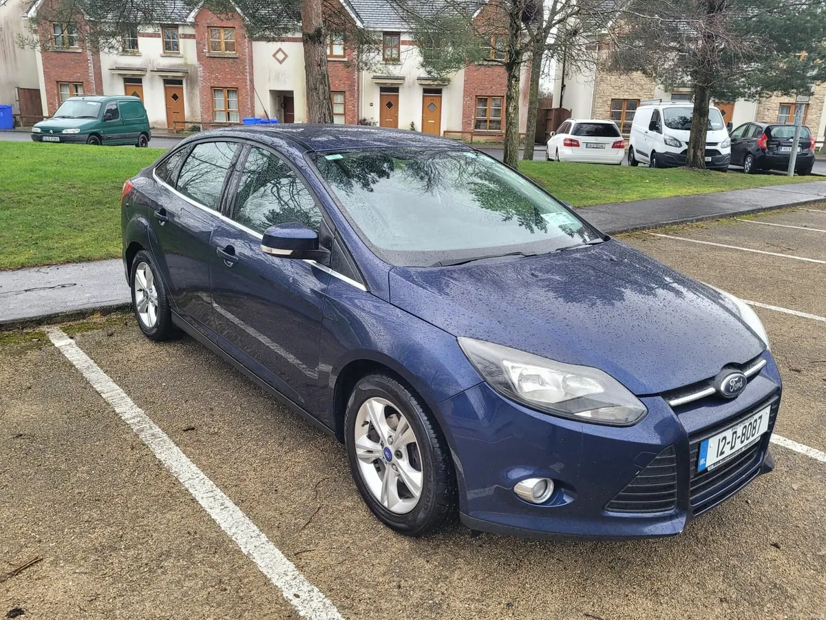 Ford Focus 2012 - Image 1