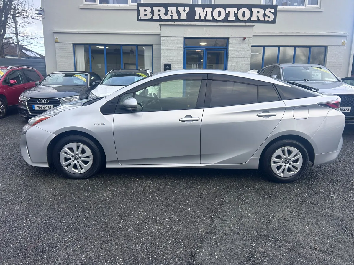 2016 TOYOTA PRIUS 1.8 PETROL HYBRID AUTO - Image 3
