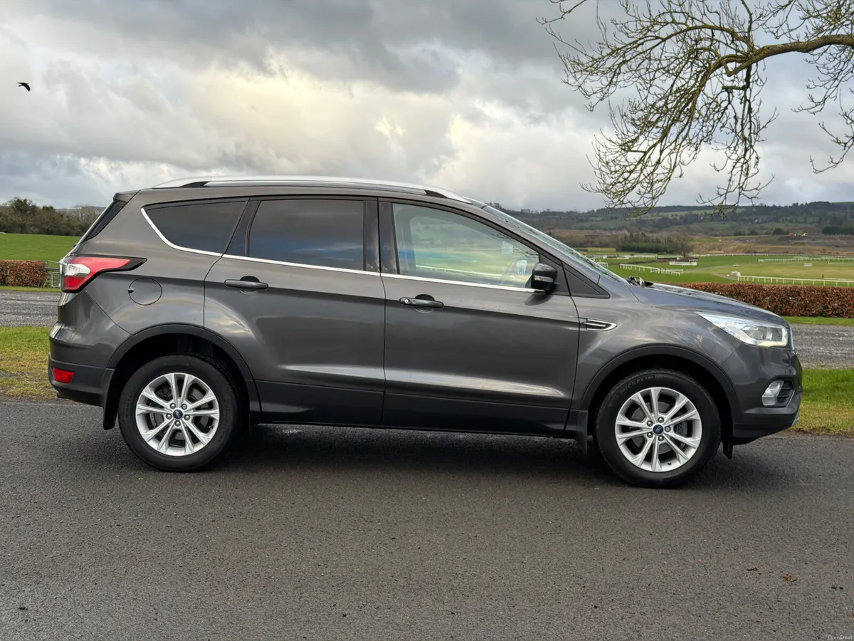 Ford Kuga 2019 TDCI 1.5 Titanium - Image 3