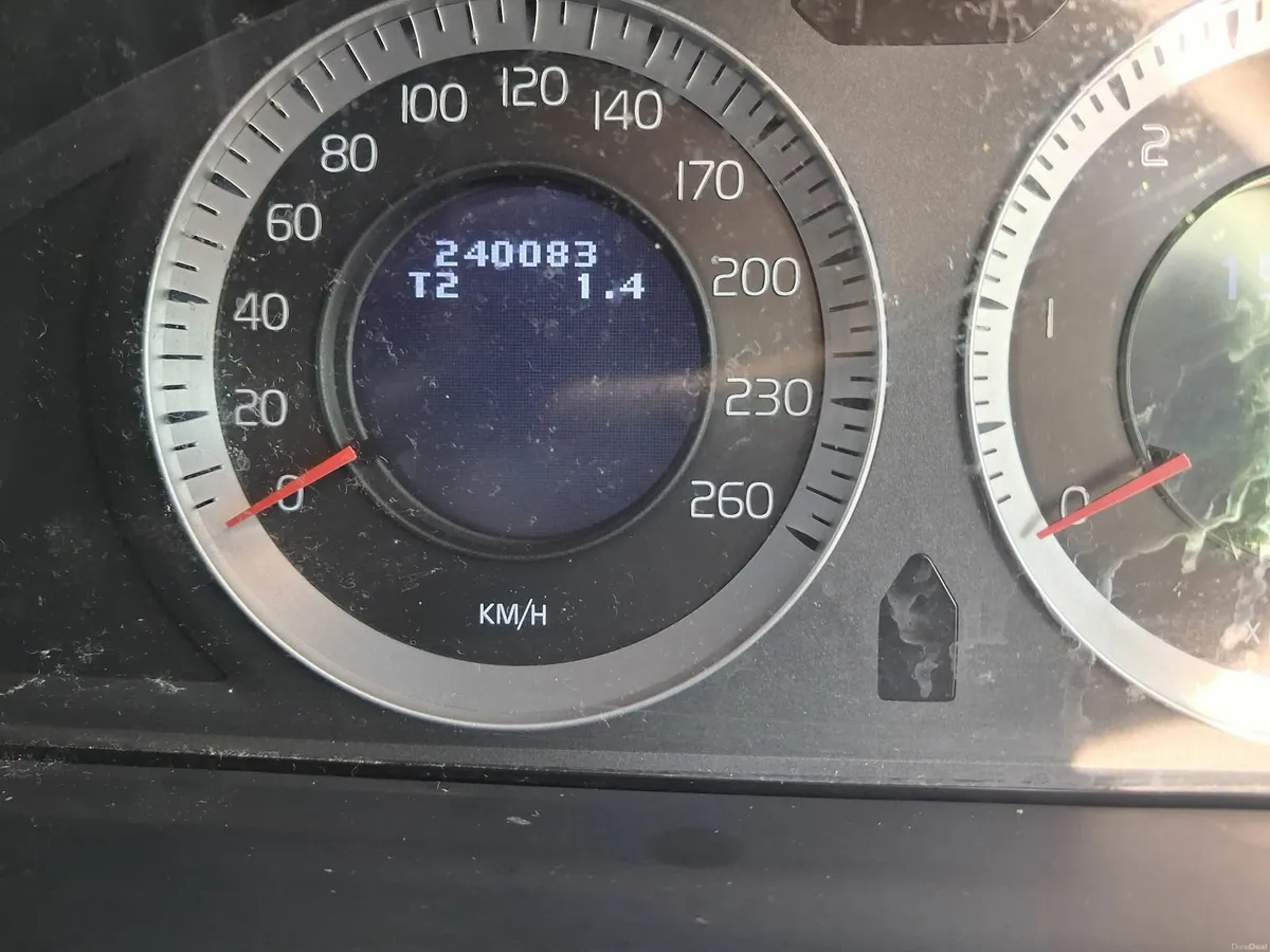 Volvo S80 2010 - Image 4