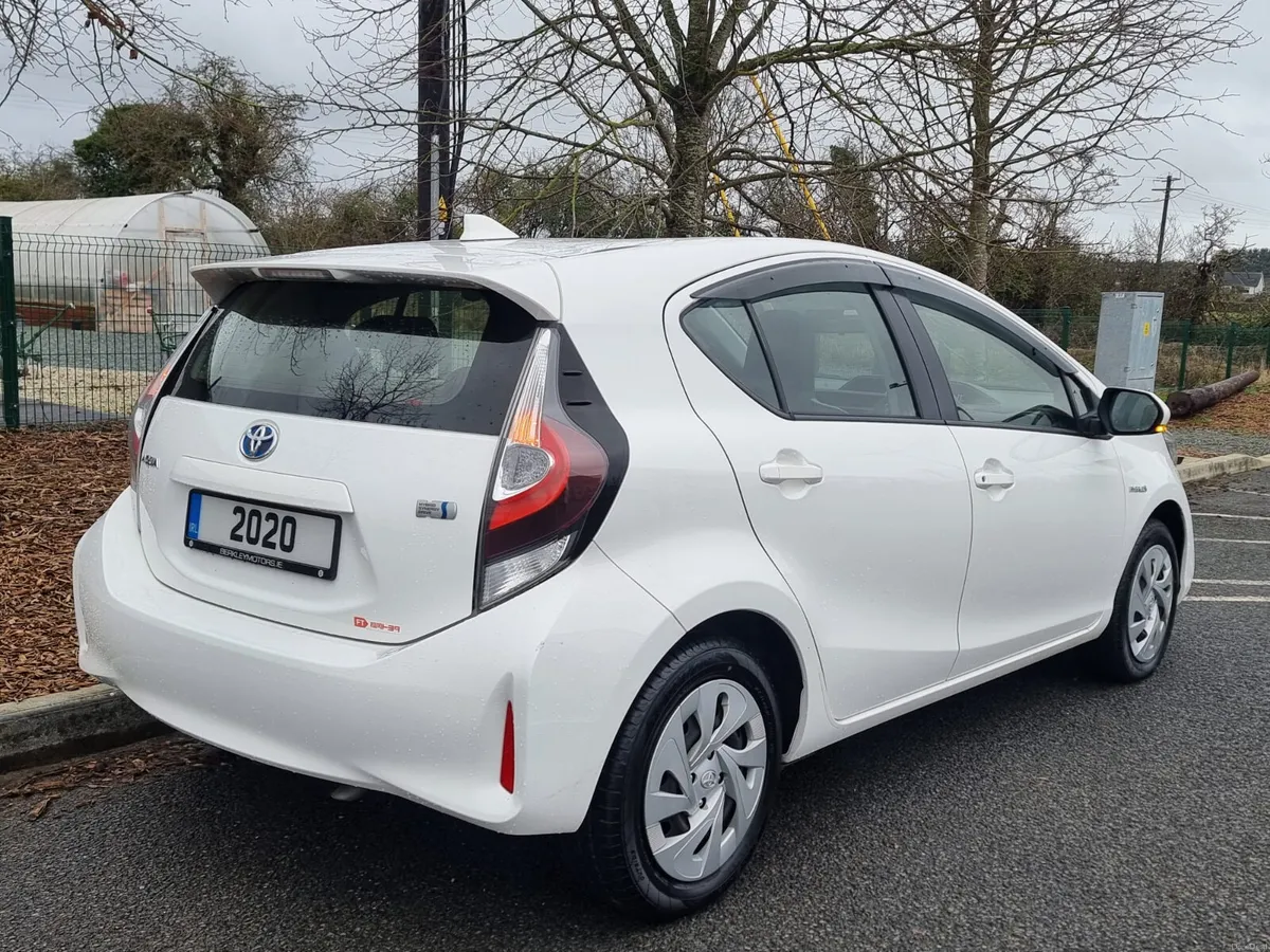 2020 TOYOTA AQUA HYBRID AUTO 1 YR WARRANTY €14,900 - Image 2