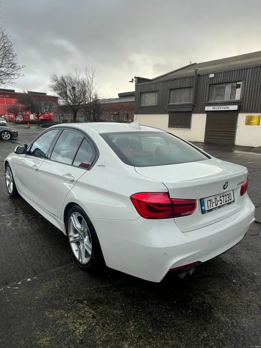 BMW 330e M-SPORT 2.0 252bhp - Image 4