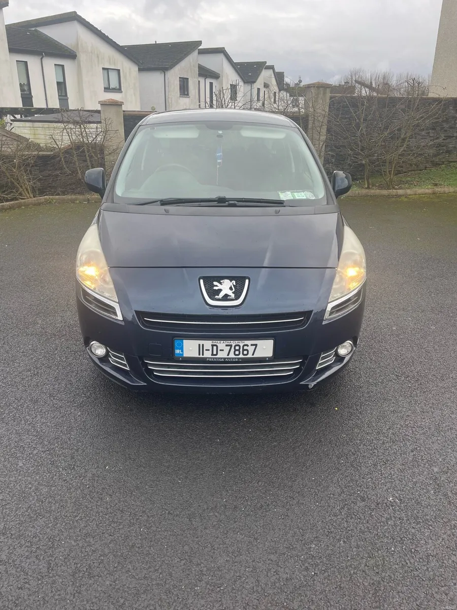 Peugeot 5008 - Image 2