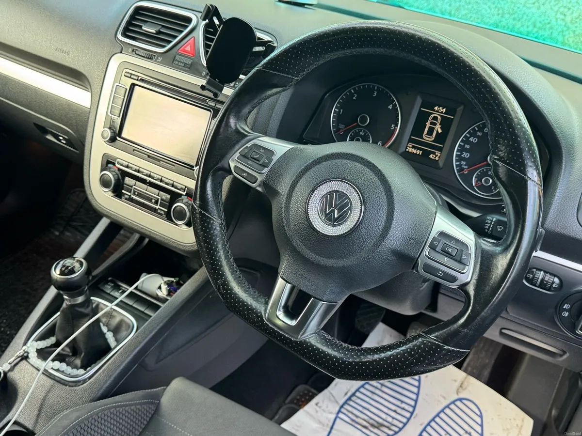 VW SCIROCCO 2.0 TDI - Image 2