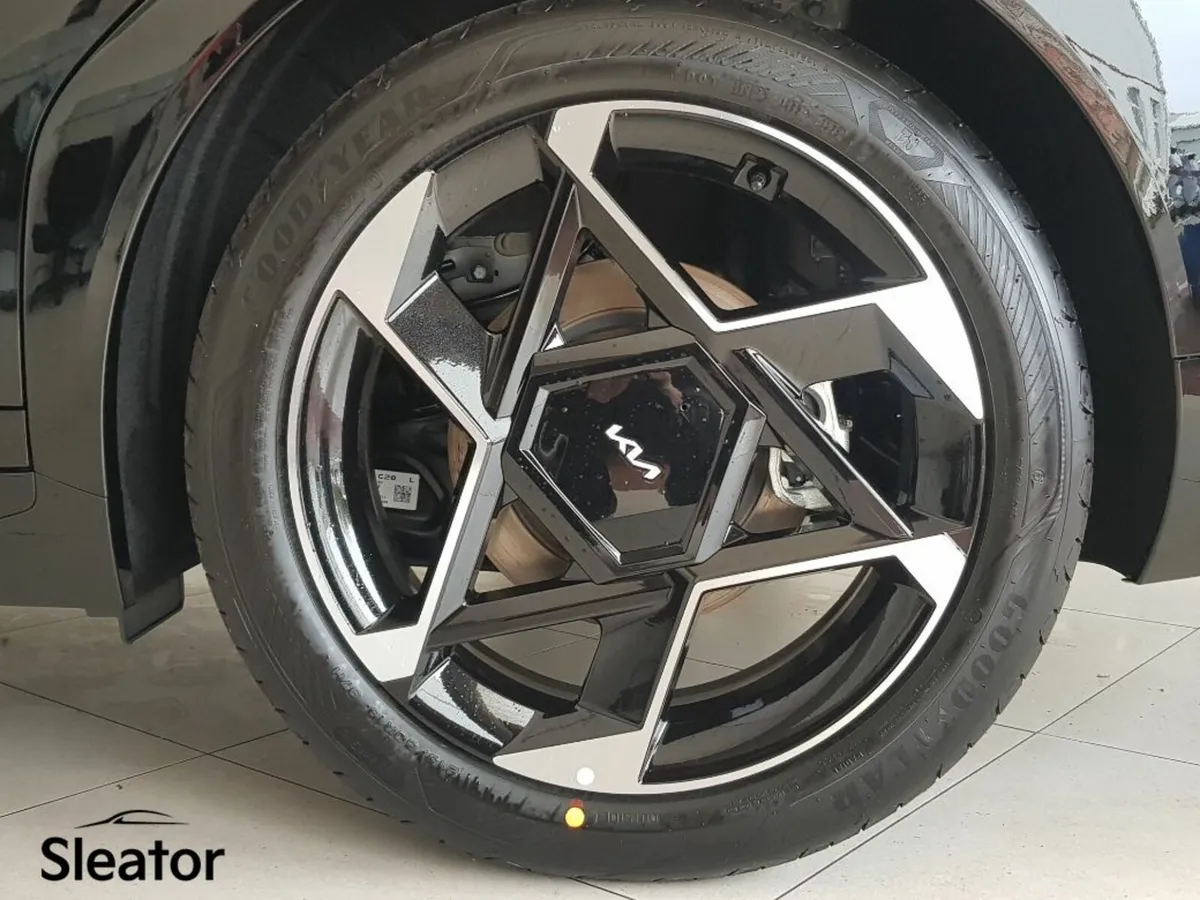 Kia EV4 FastBack - Image 4