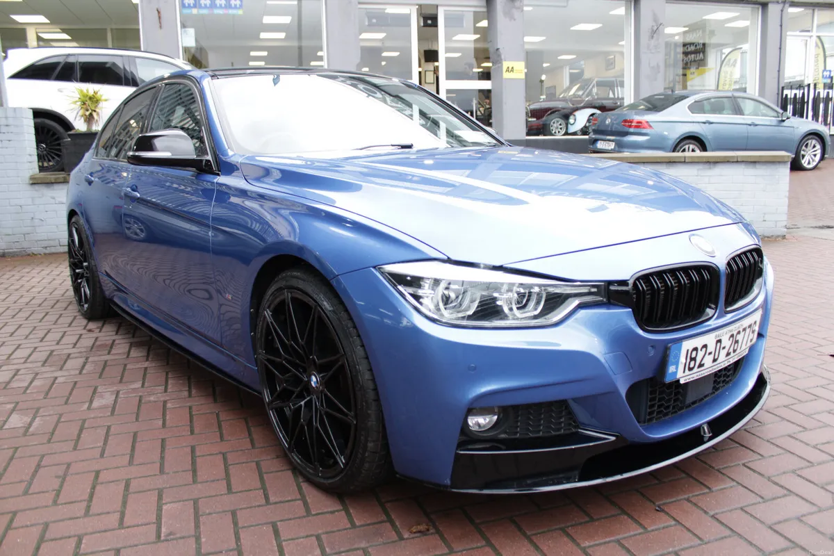 E-DRIVE 330E-SPORT PRO EDITION AUTO  // WHAT A CAR - Image 2