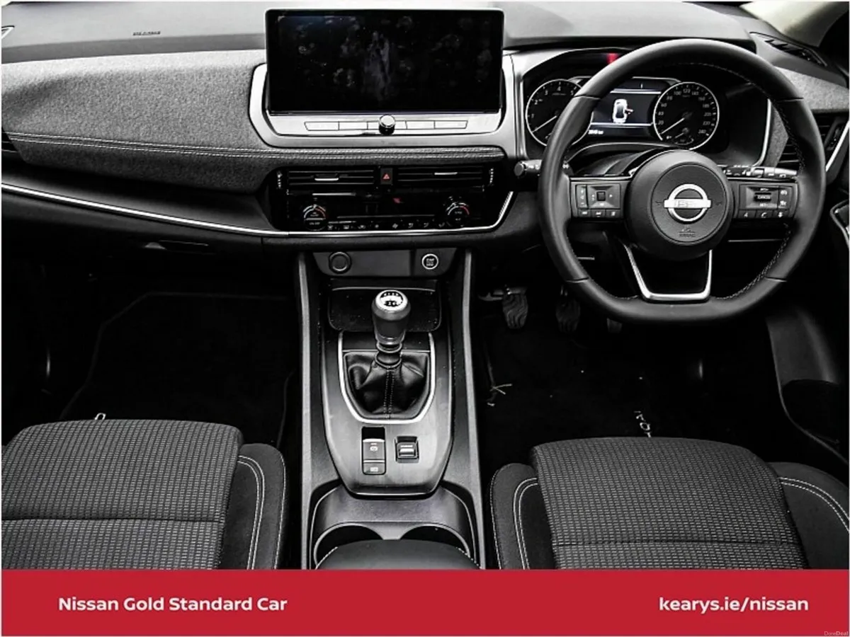 Nissan Qashqai 1.3 PET MILD HYBRID SV - MEGA SALE - Image 4