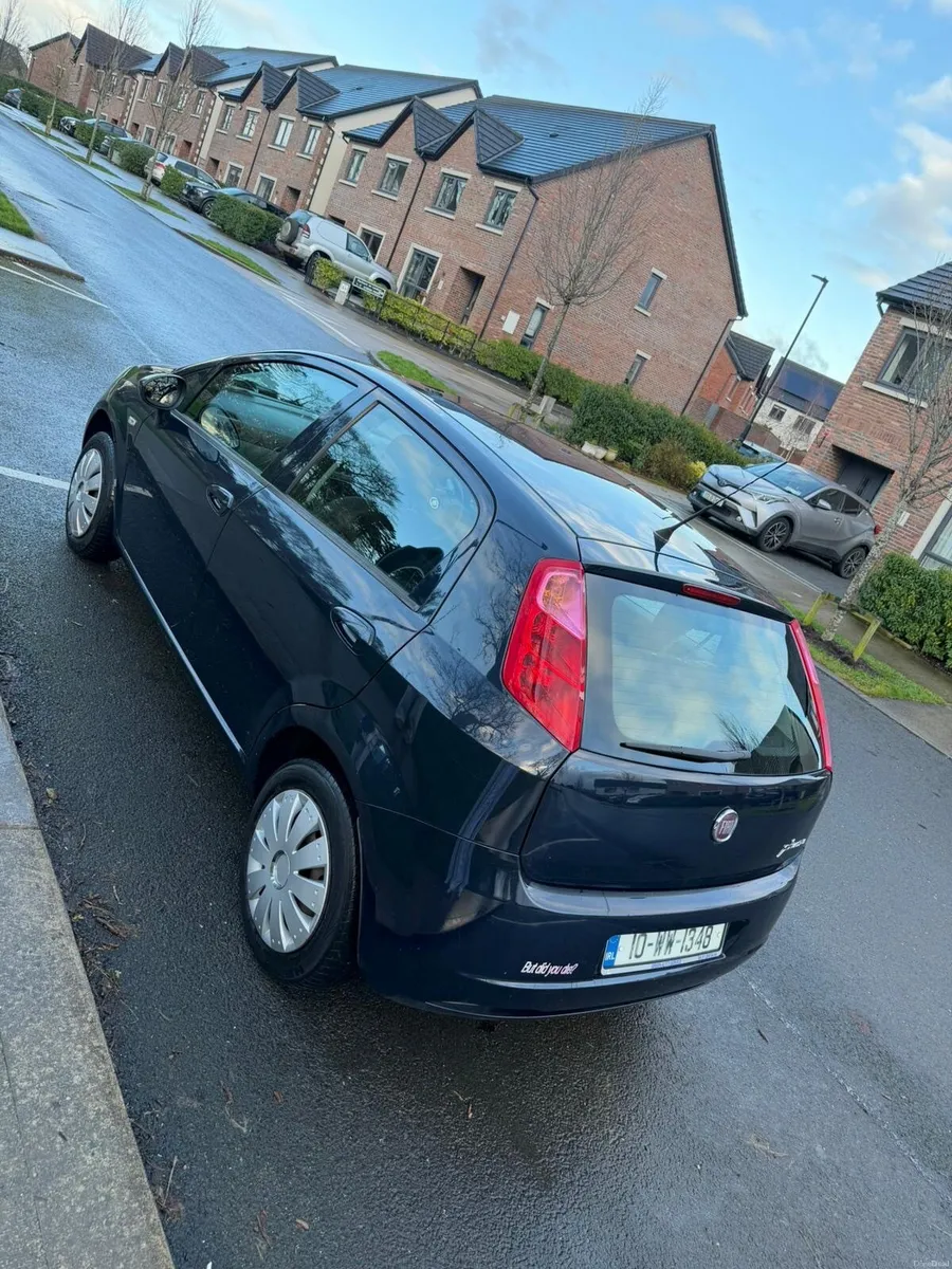 2010 Fiat Punto 1.2L - Image 1