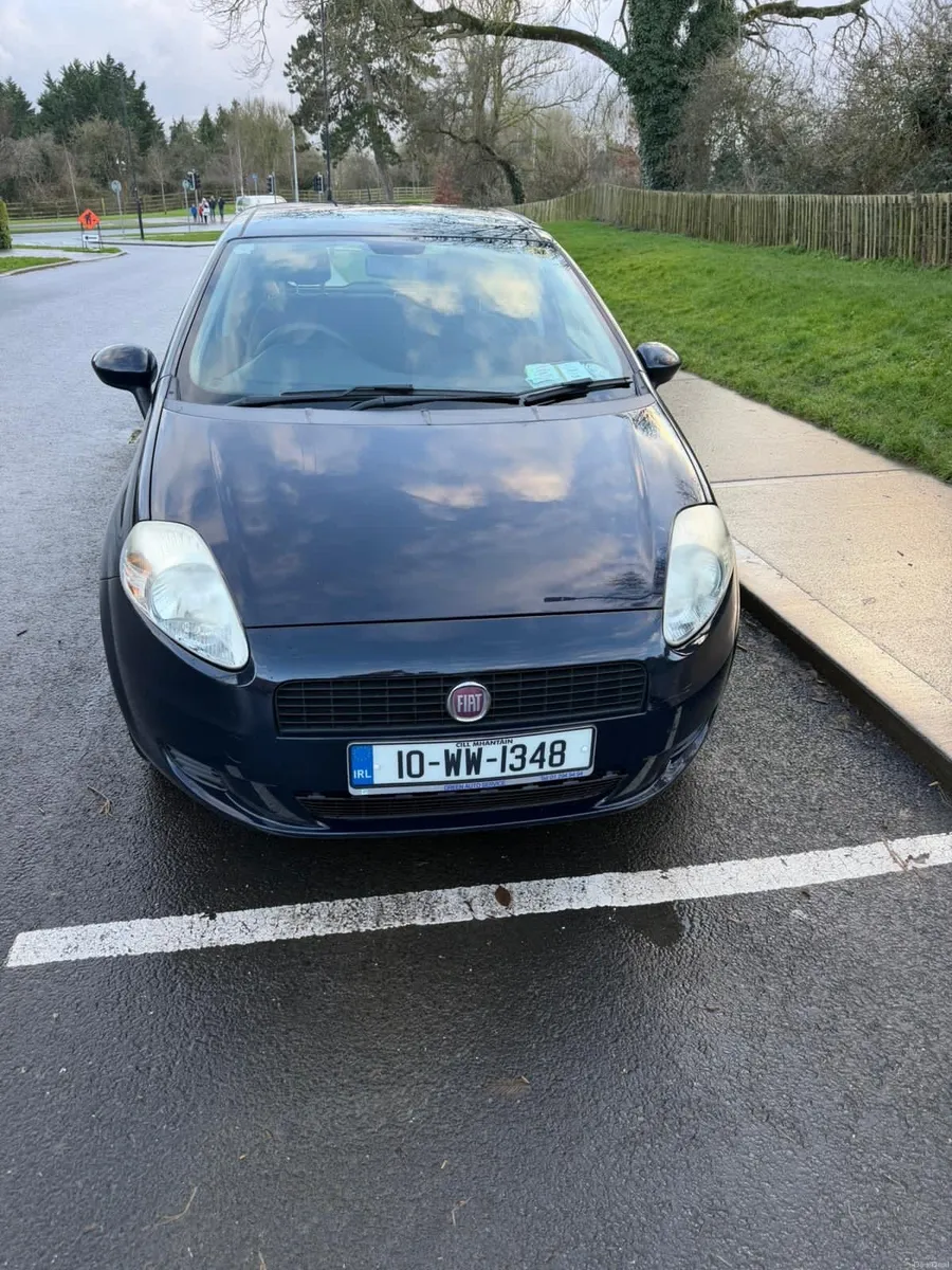 2010 Fiat Punto 1.2L - Image 4