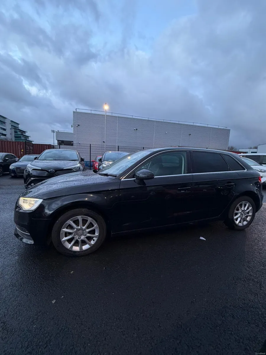 AUDI A3 2014 BLACK H - Image 2