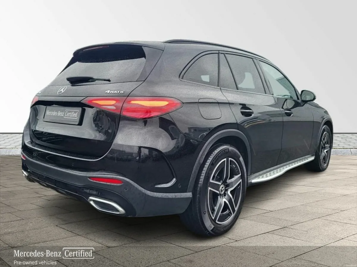 Mercedes-Benz GLC GLC220d 4MATIC AMG Line AUTO *(N - Image 4