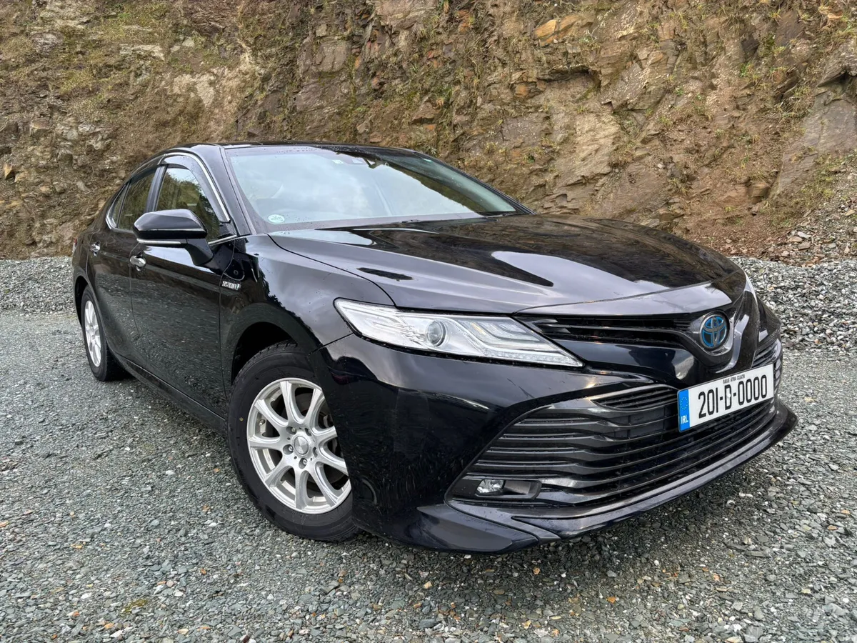 2020 TOYOTA CAMRY 2.5 HYBRID AUTOMATIC - Image 1