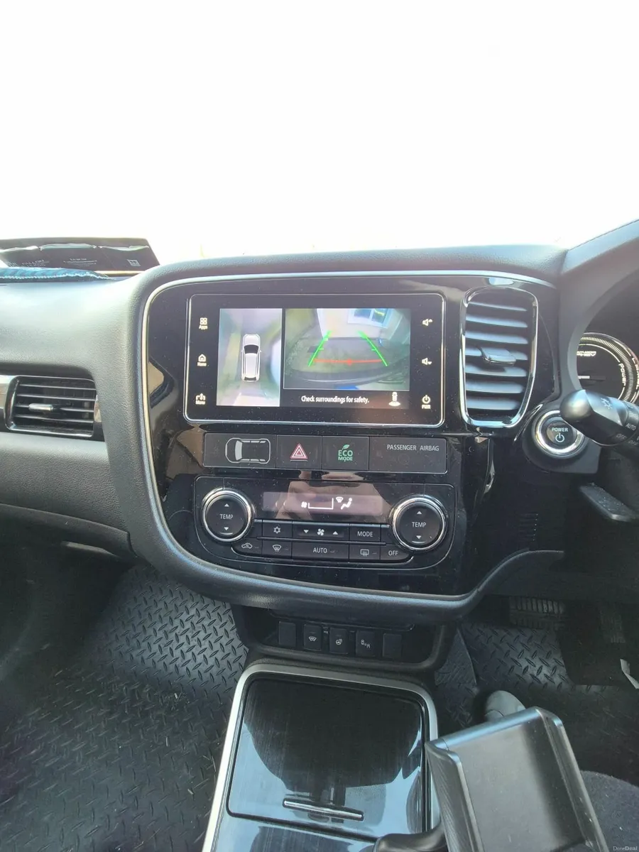 Mitsubishi Outlander 2018 - Image 4