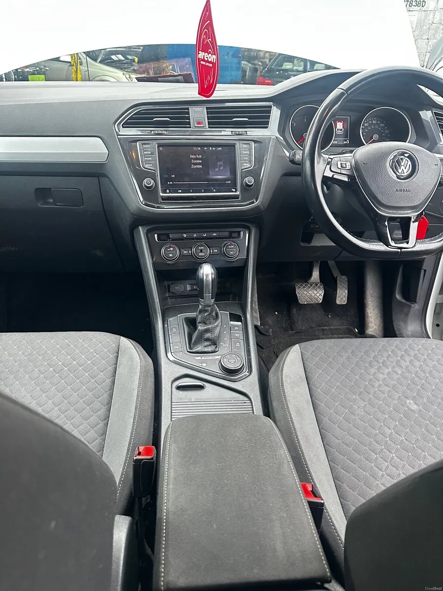 Volkswagen Tiguan 2.0 TDI SE NAV 4Motion 2016 - Image 2