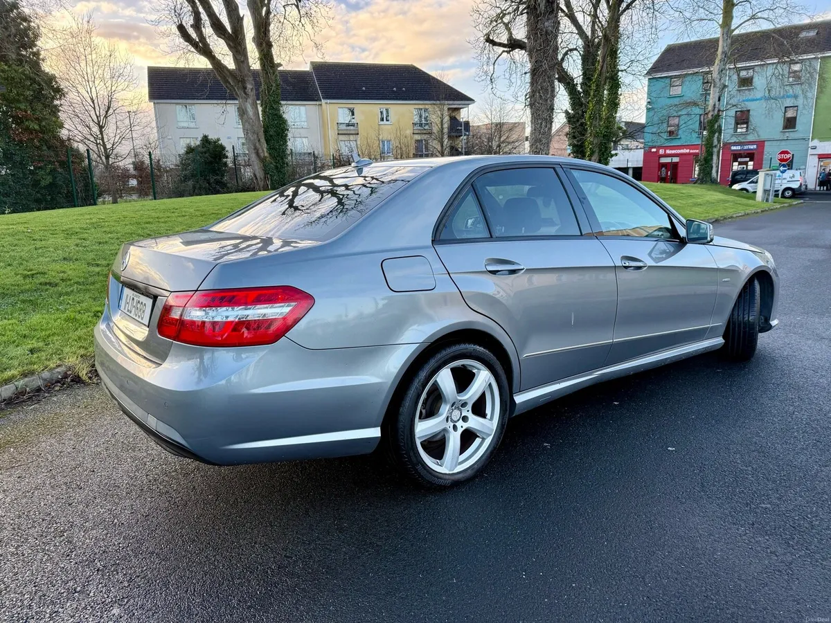 MERCEDES BENZ E 250 CDI BE SPORT 4DR AUTO - Image 4