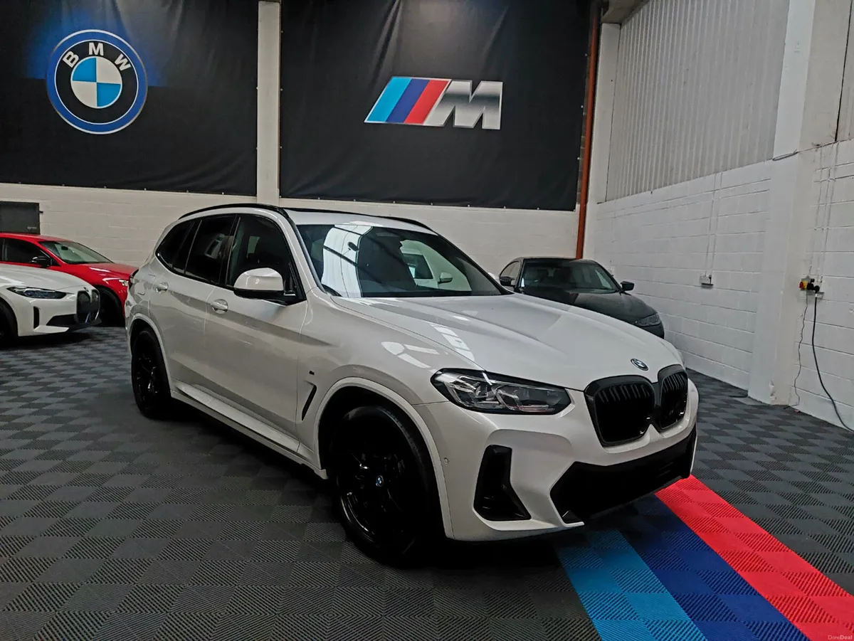 232 iX3 M SPORT ( NEW MODEL ) PANORAMIC  SUNROOF -