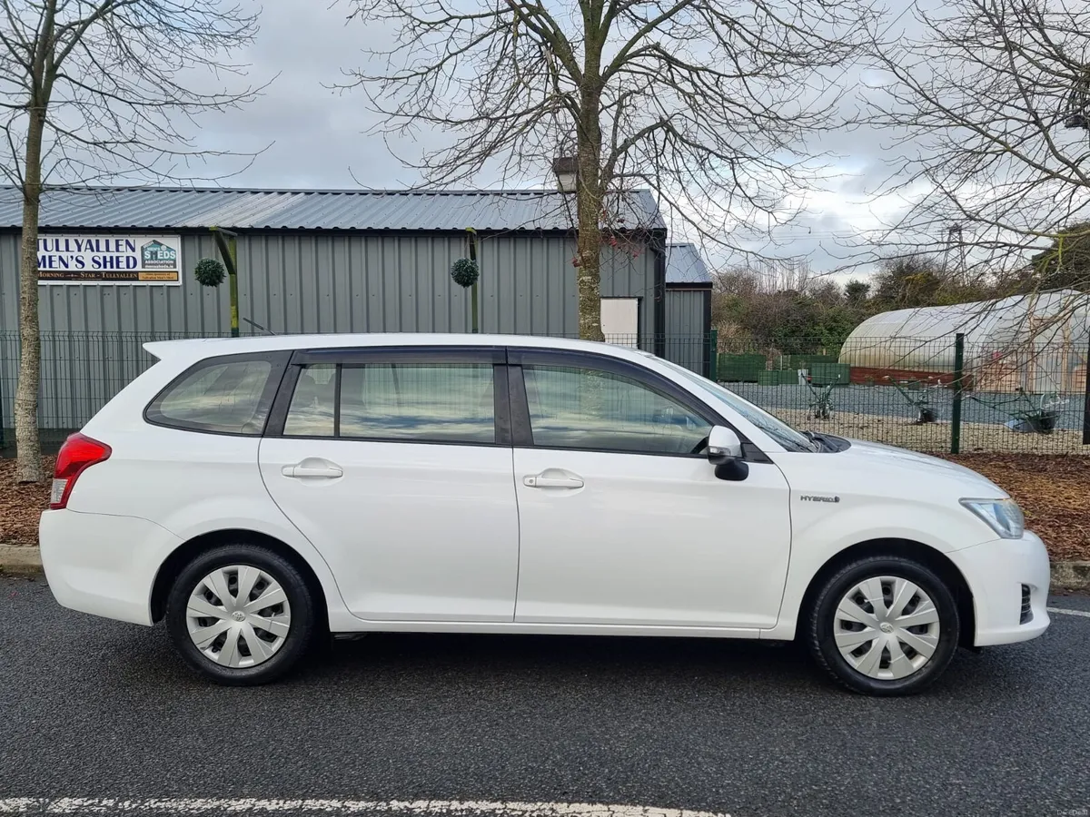 2015 TOYOTA COROLLA FIELDER HYBRID AUTO €8,990 - Image 3