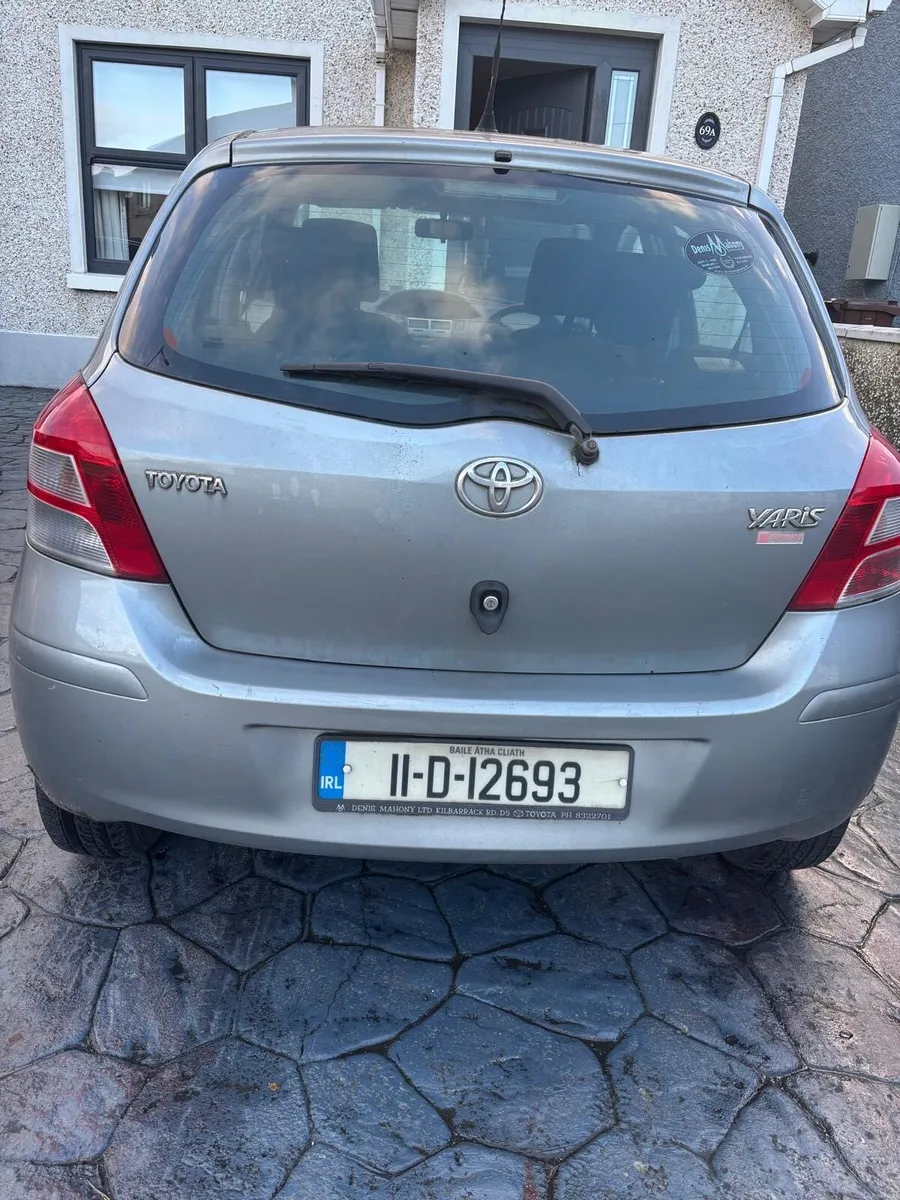 Toyota Yaris - Image 2