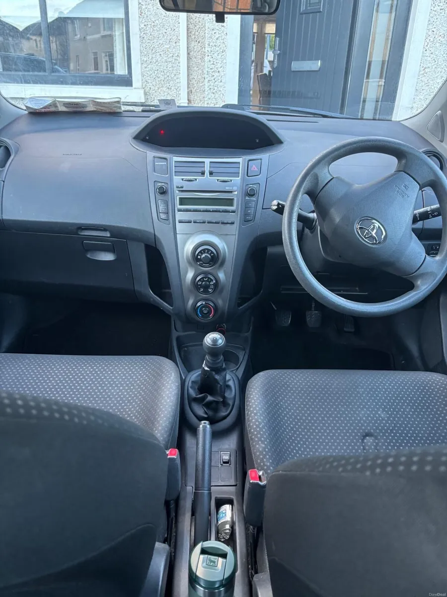 Toyota Yaris - Image 3