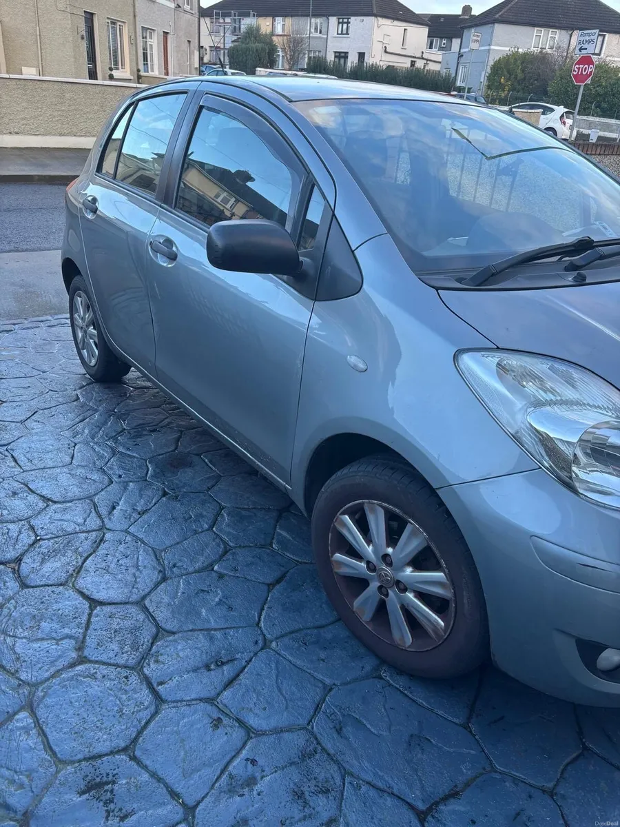 Toyota Yaris - Image 4